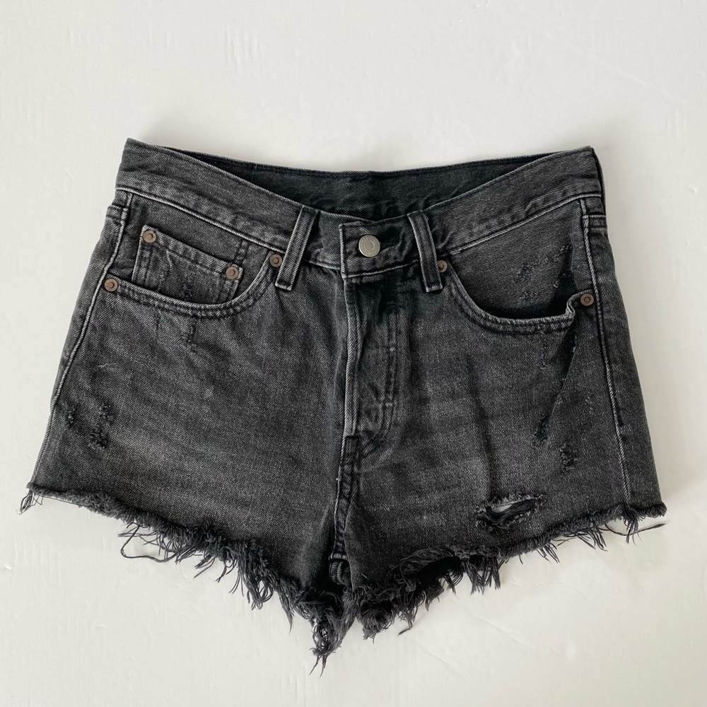 Black Levi’s 501 Denim Jean Cut Off Shorts - 26”